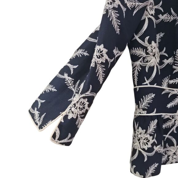 Liz Claiborne Linen Blend Jacket Sz 8 Navy Embroidered Floral Lightweight - Picture 4 of 14
